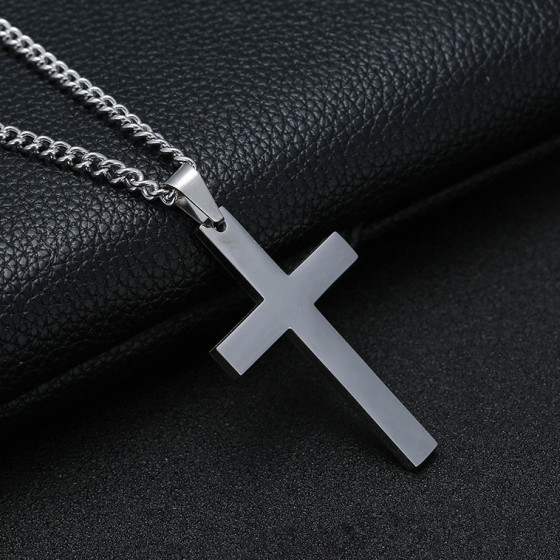 Pendentif Croix CROSS avec Chaine Argentée