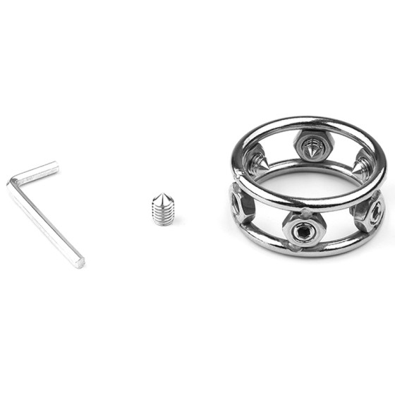 Cockring en métal avec Pics Spikes Steel