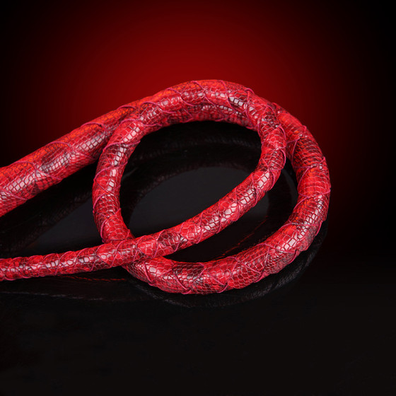 Fouet Scorpionea 86cm Rouge