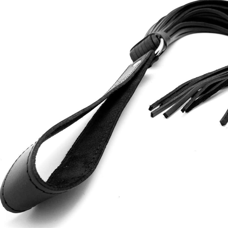 Martinet en cuir 46 Brins avec poignée 75cm