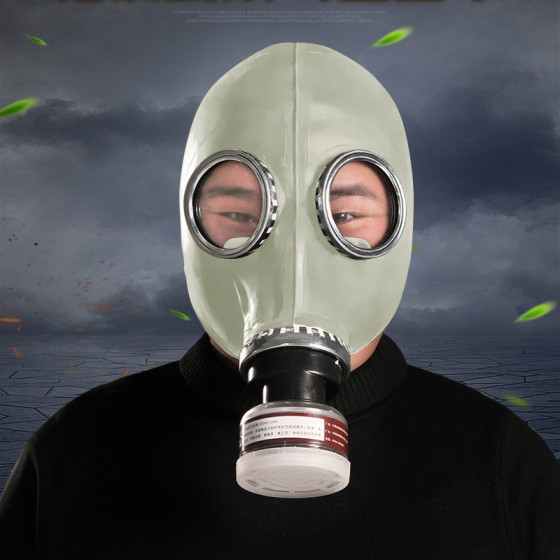 Breath Game Grey gas mask with filter