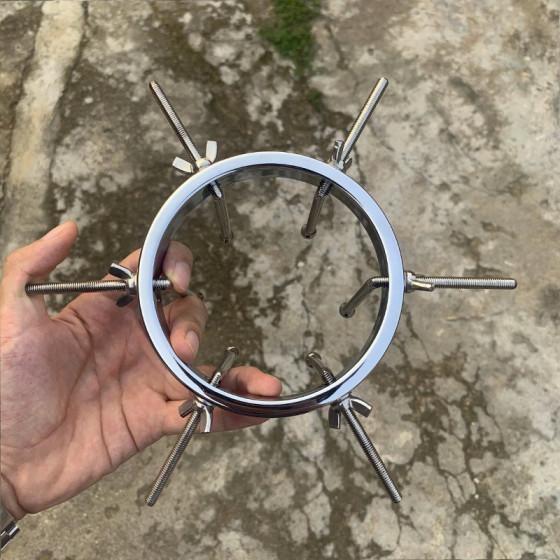 Écarteur anal en métal 9.5cm
